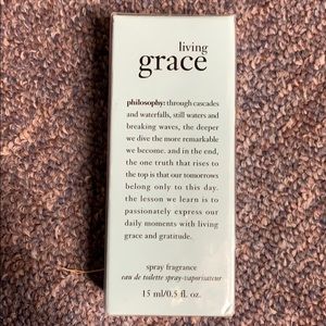 Philosophy living grace spray fragrance 0.5 Oz nib